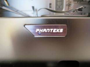 Phanteks-Enthoo-Pro-M-Acrylic-30